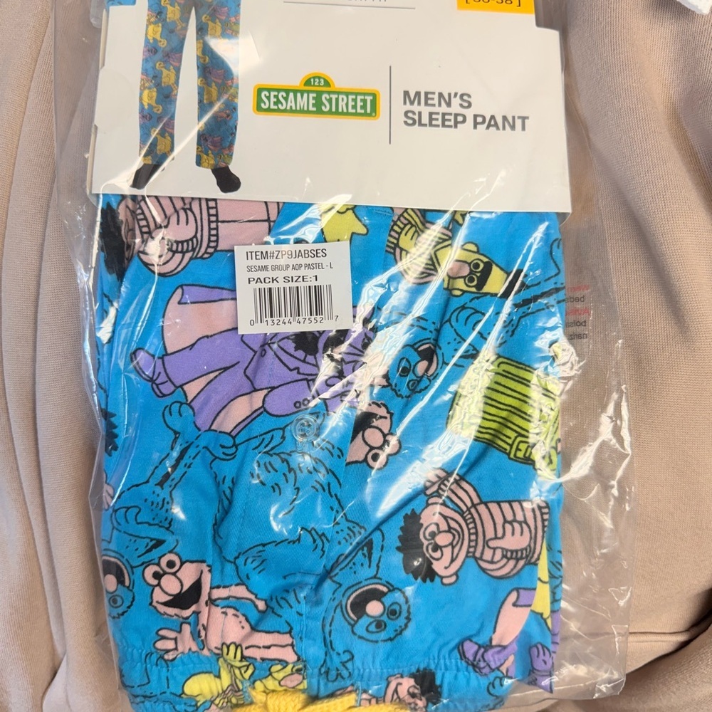 Bioworld Sesame Street Men's Lounge Pants - Blue and Green NWT